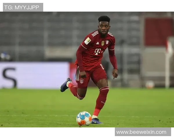 十大陨落足球球星盘点 从巅峰到低谷的辉煌与失落