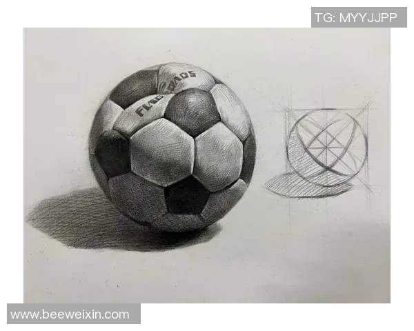 通过足球素描猜球星挑战，展现你对足坛传奇的敏锐观察力与艺术眼光